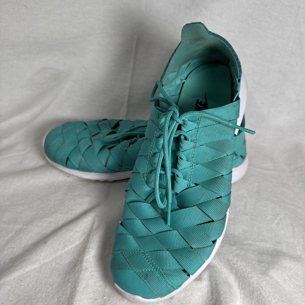 NIKE Juvenate Woven Running Shoe Sneaker Low Top Turquoise Teal Women's Size 7.5